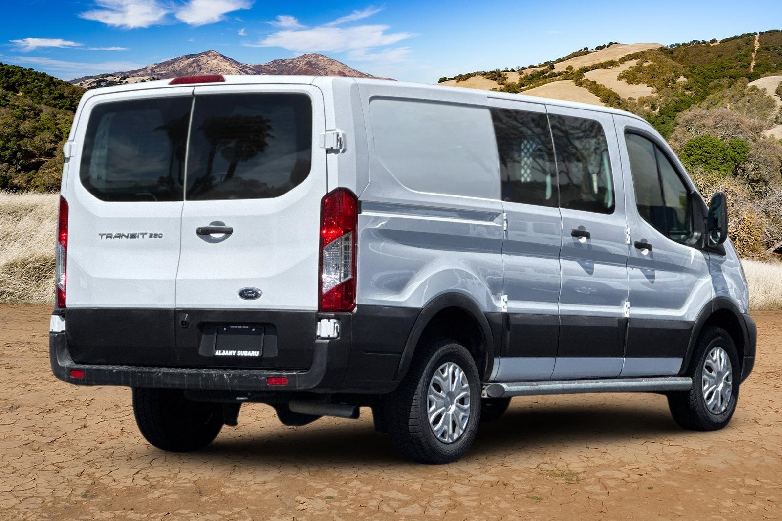 2023 Ford Transit photo 3