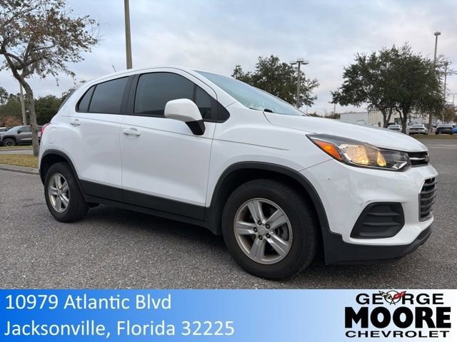 2019 Chevrolet Trax LS's photo