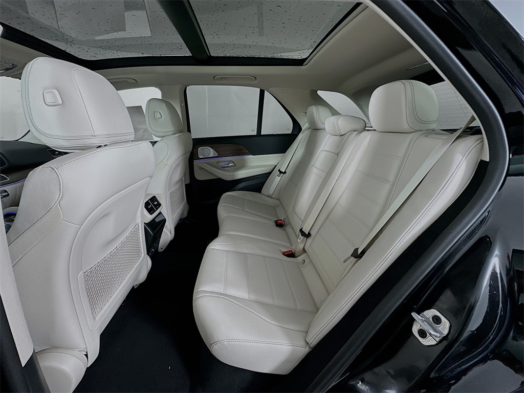 2026 Mercedes Benz GLE 450 4MATIC photo 24