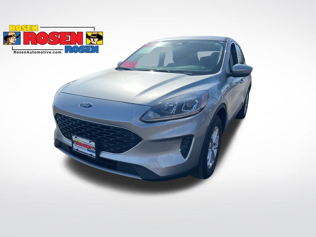 2021 Ford Escape SE photo 2