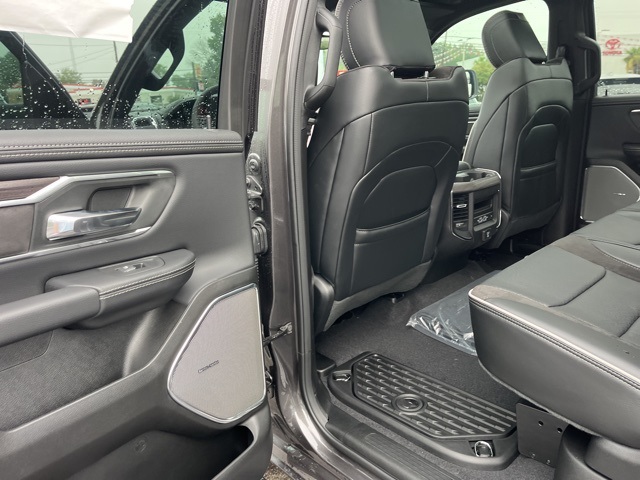 2026 Ram 1500 Laramie photo 9