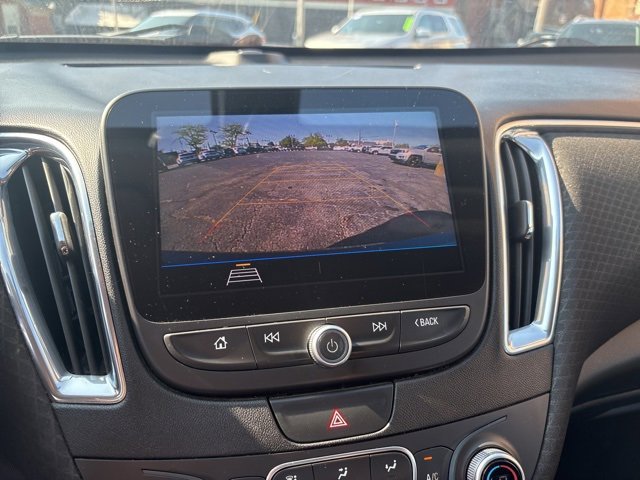 2019 Chevrolet Malibu 1LT photo 15