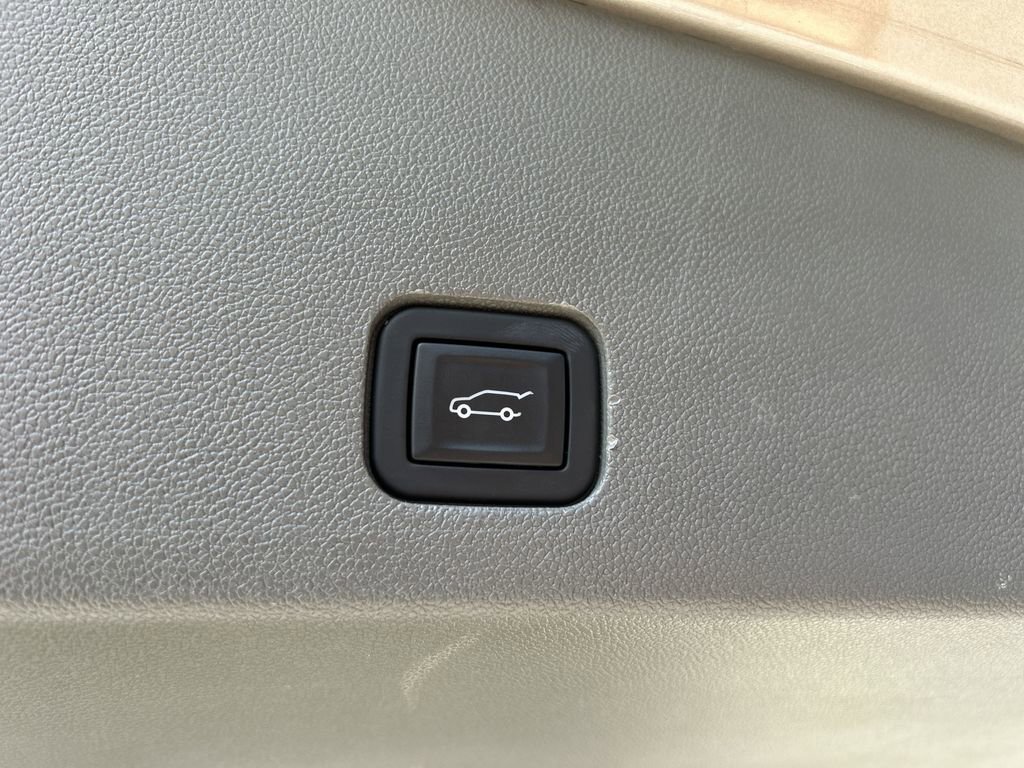2023 Cadillac XT6 Premium Luxury photo 11