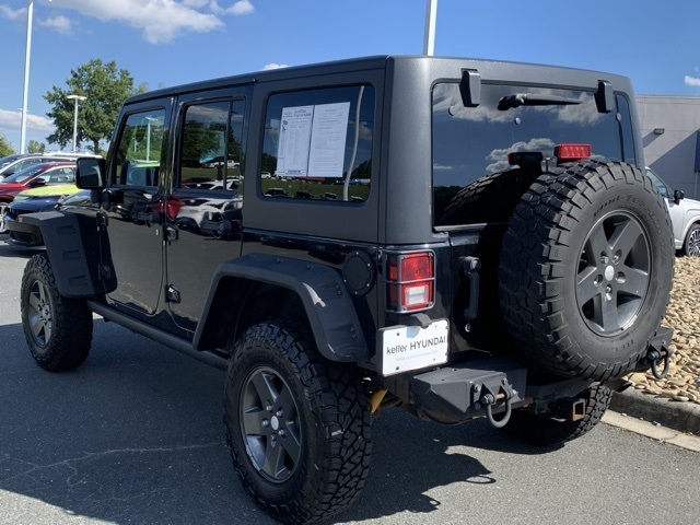 2011 Jeep Wrangler Unlimited Rubicon photo 3