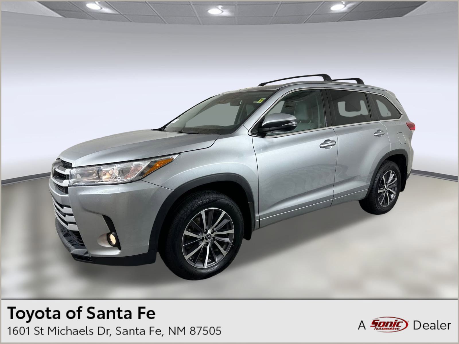 2017 Toyota Highlander XLE's photo