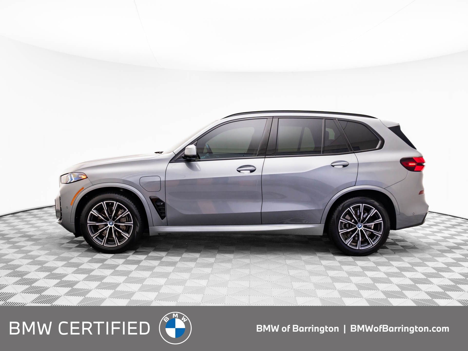 Certified Used 2024 Skyscraper Grey Metallic BMW xDrive50e image 2