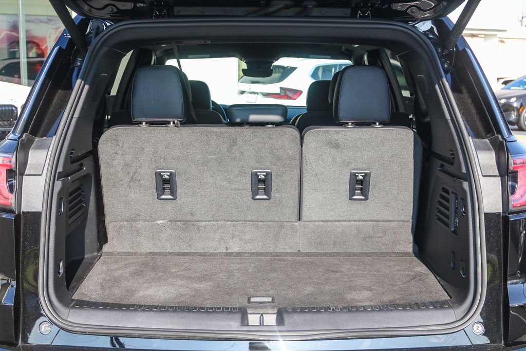 2024 Gmc Acadia Denali photo 22