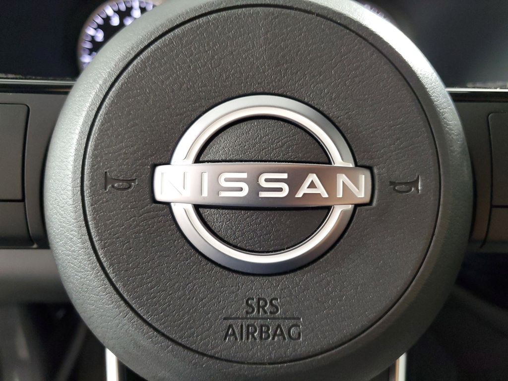 2025 Nissan Pathfinder SL photo 21