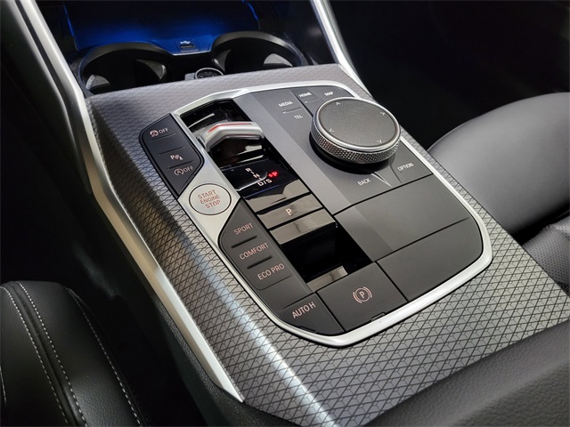 2025 Bmw 330i photo 19