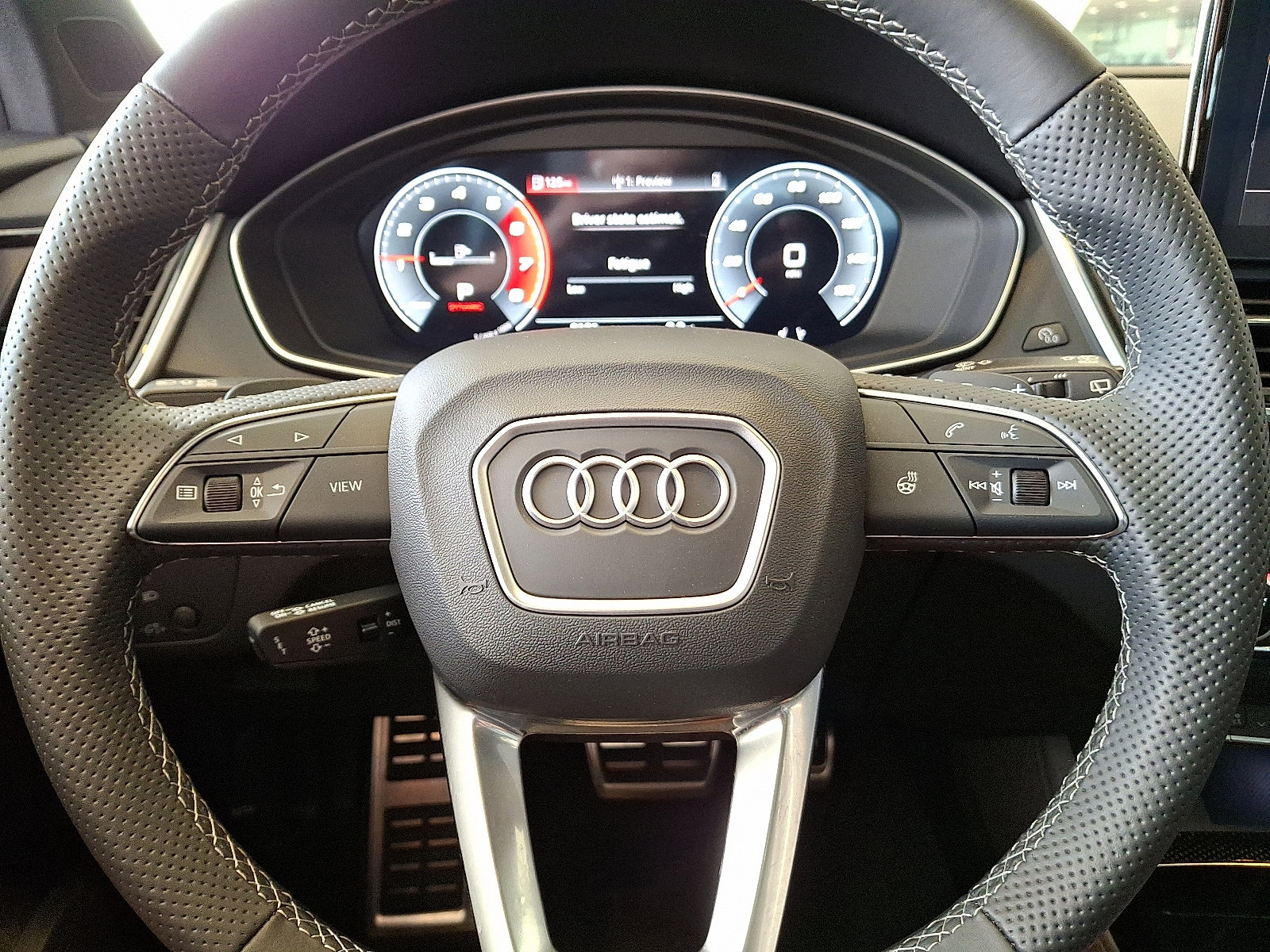 2024 Audi SQ5 Premium Plus photo 15