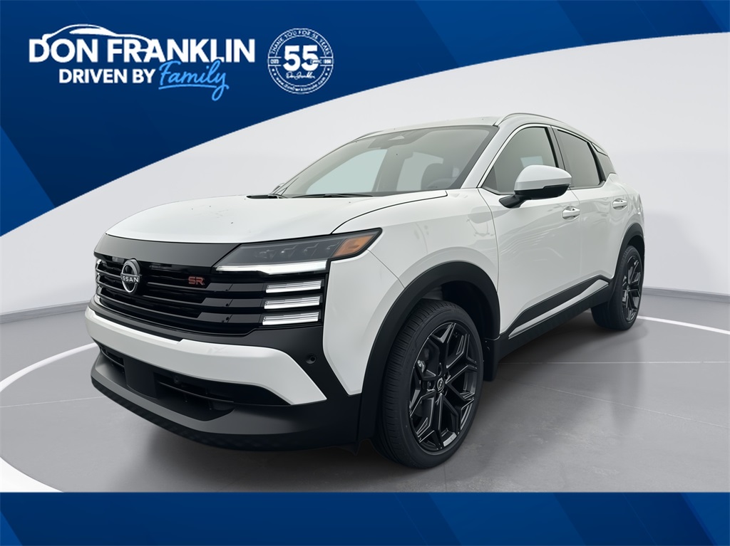 2025 Nissan Kicks SR AWD's photo