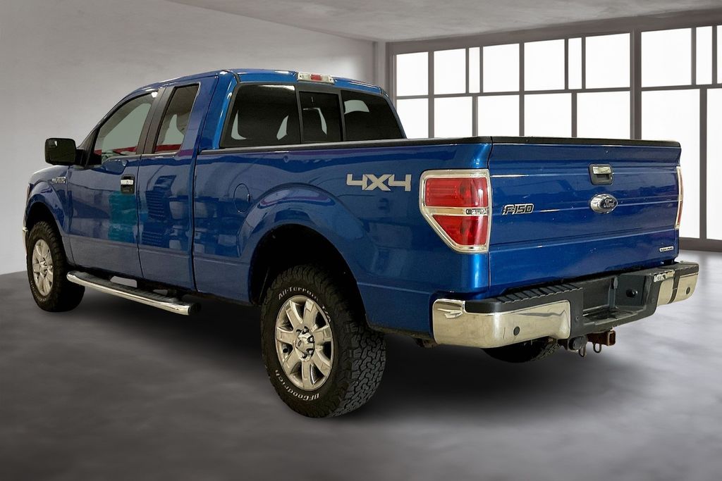 2013 Ford F-150 XLT photo 9