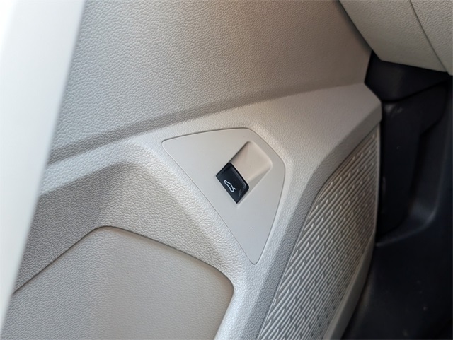 2025 Volkswagen Jetta 1.5T SE photo 19