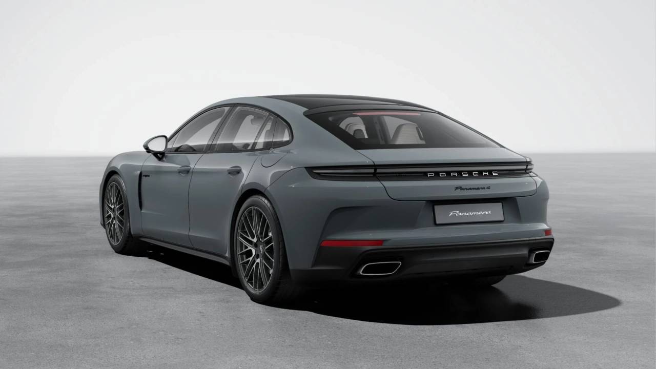 2026 Porsche Panamera 4 E-Hybrid photo 2