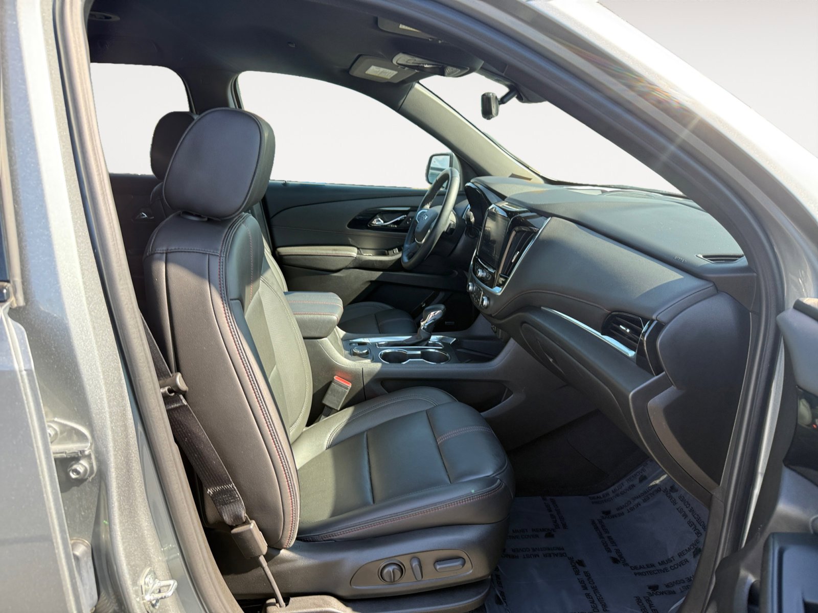 2023 Chevrolet Traverse RS photo 18