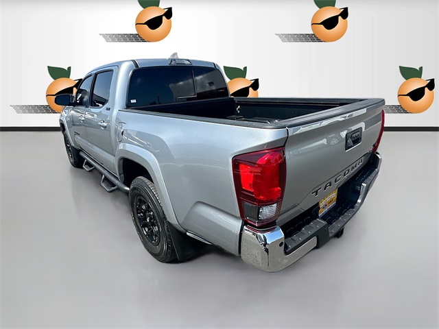 2022 Toyota Tacoma SR5 photo 3