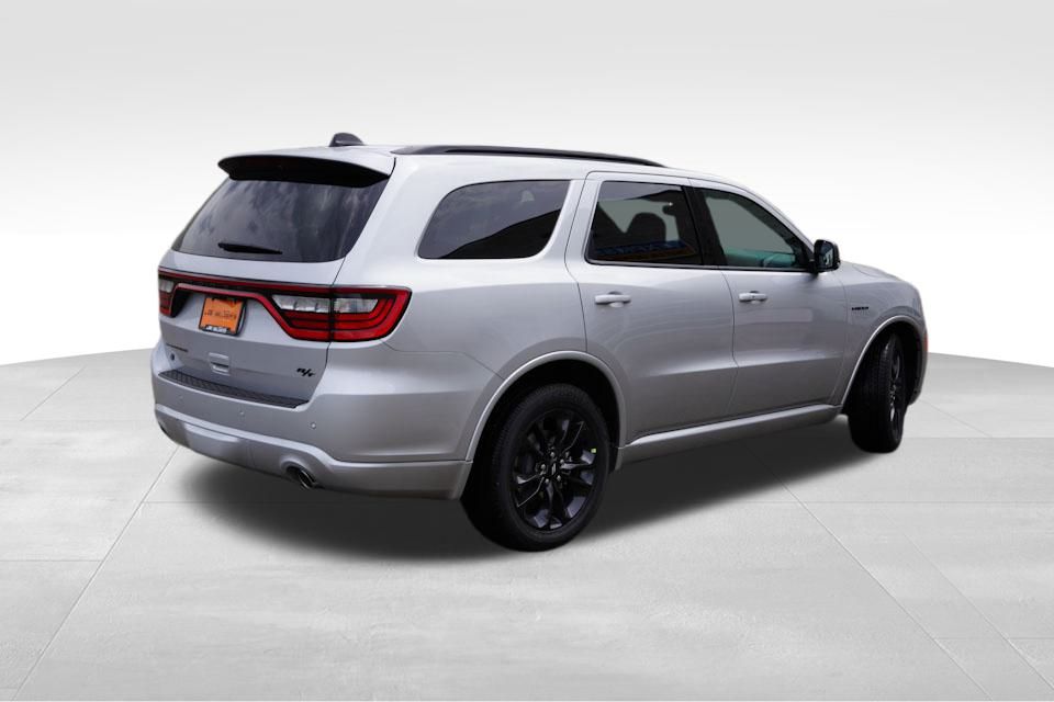 2025 Dodge Durango R/T Plus photo 3