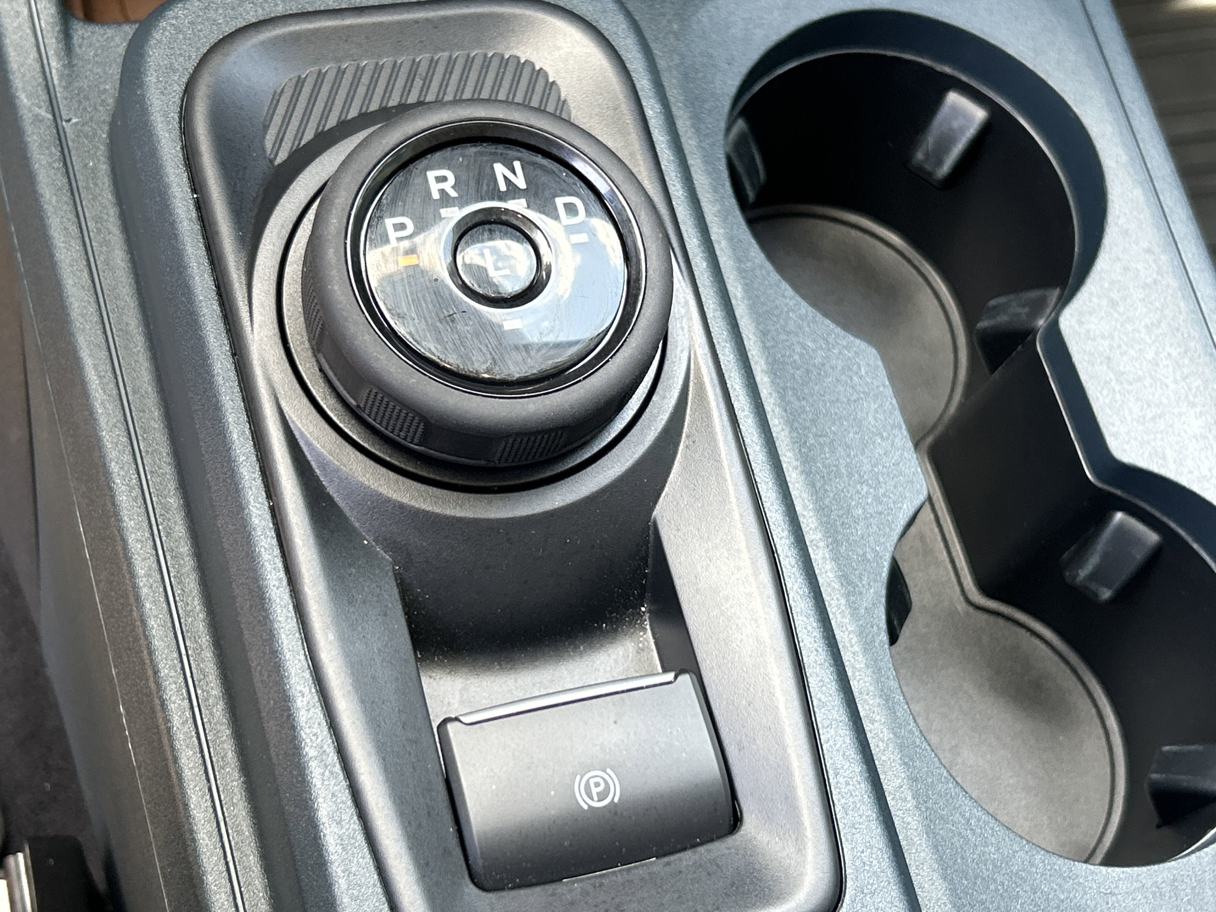 2022 Ford Maverick Lariat photo 11