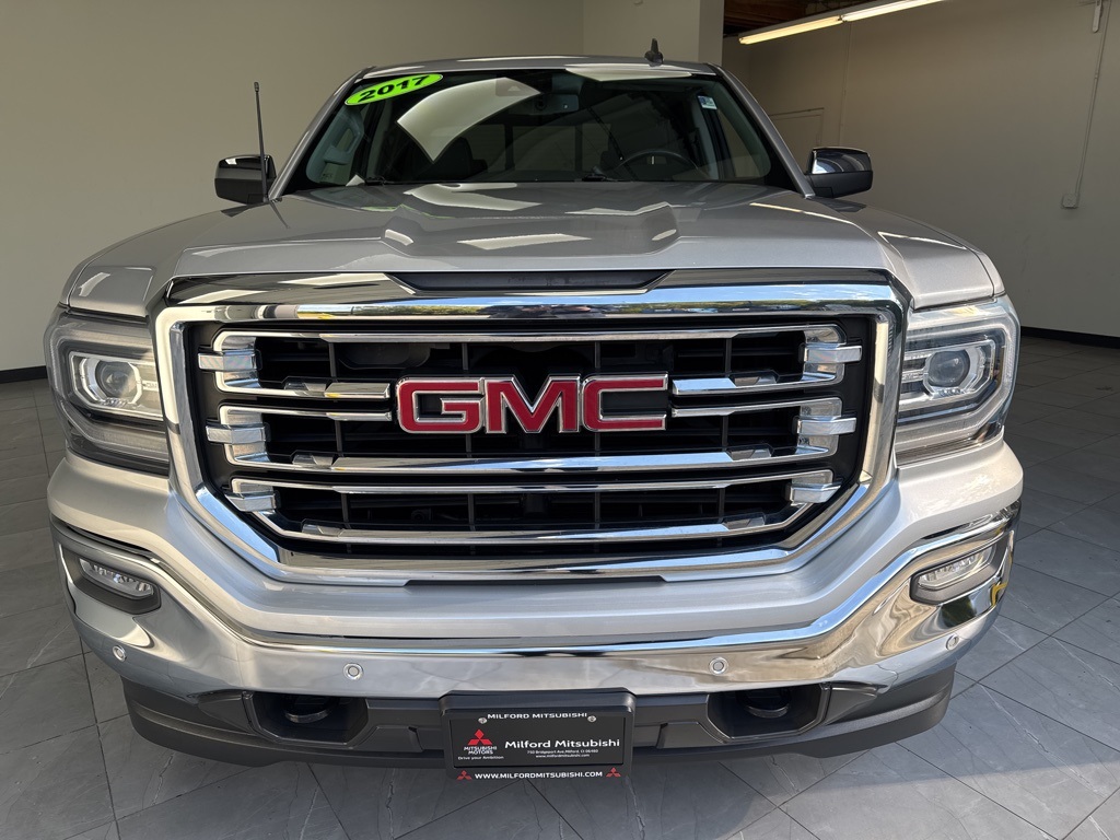 2017 Gmc Sierra 1500 SLT photo 2