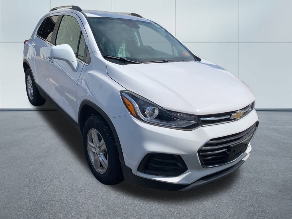 Used 2020 Chevrolet Trax LT with VIN 3GNCJPSB8LL235438 for sale in Triadelphia, WV