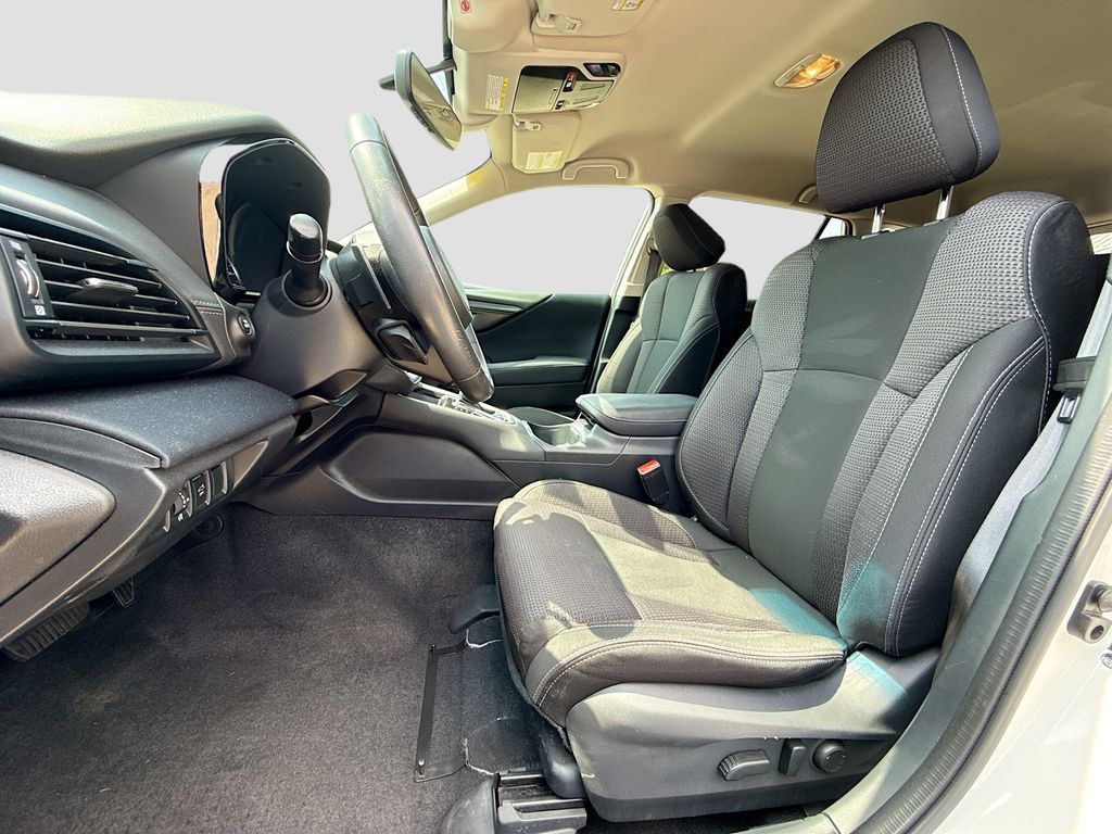 2021 Subaru Outback Premium photo 19