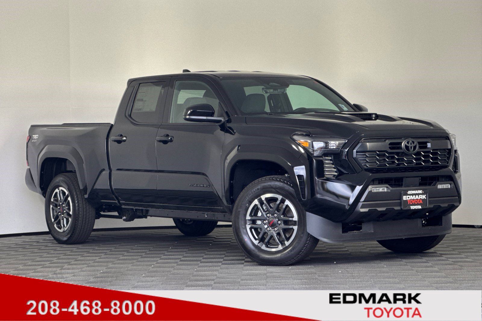 2025 Toyota Tacoma TRD Sport's photo