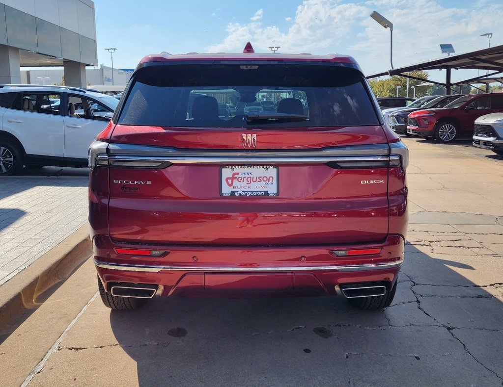 2026 Buick Enclave Avenir photo 4