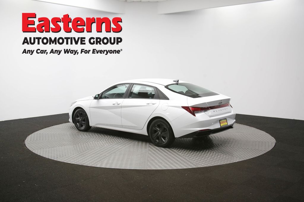 2022 Hyundai Elantra SEL Convenience photo 53