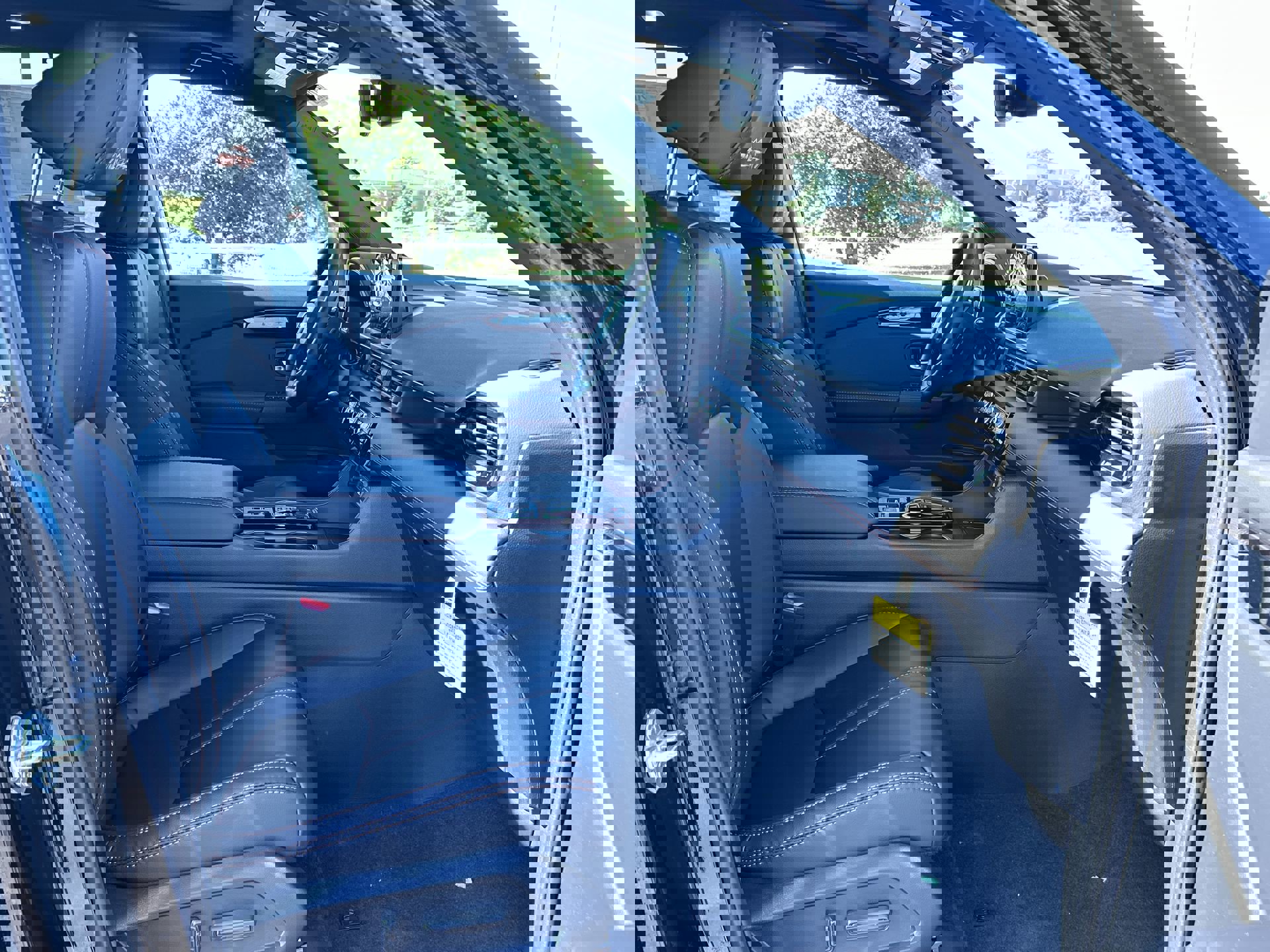 2025 Honda Pilot TrailSport photo 22