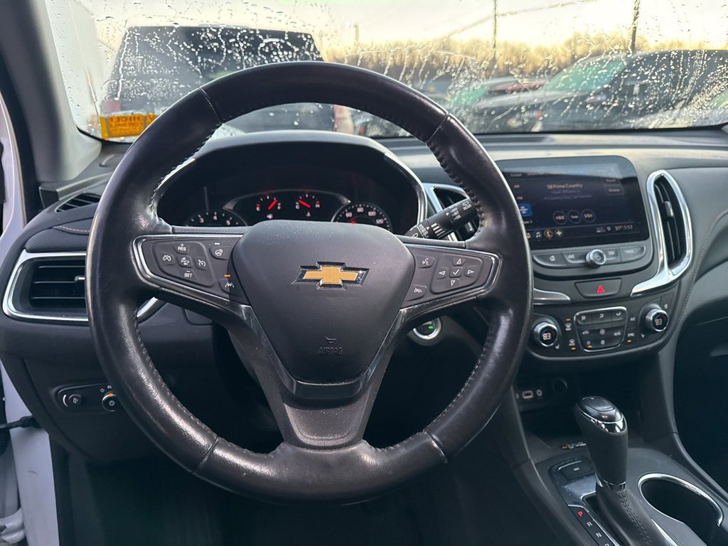 2021 Chevrolet Equinox Premier photo 2