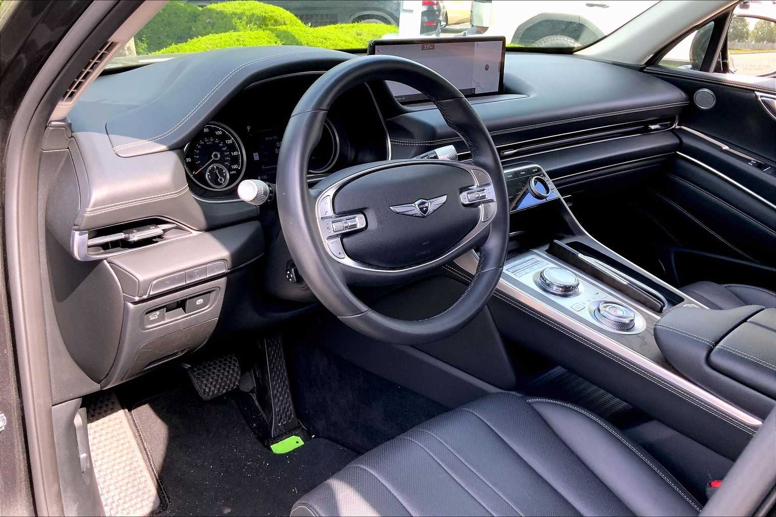 2024 Genesis GV80 3.5T AWD photo 13