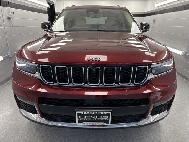 2021 Jeep Grand Cherokee Limited photo 2