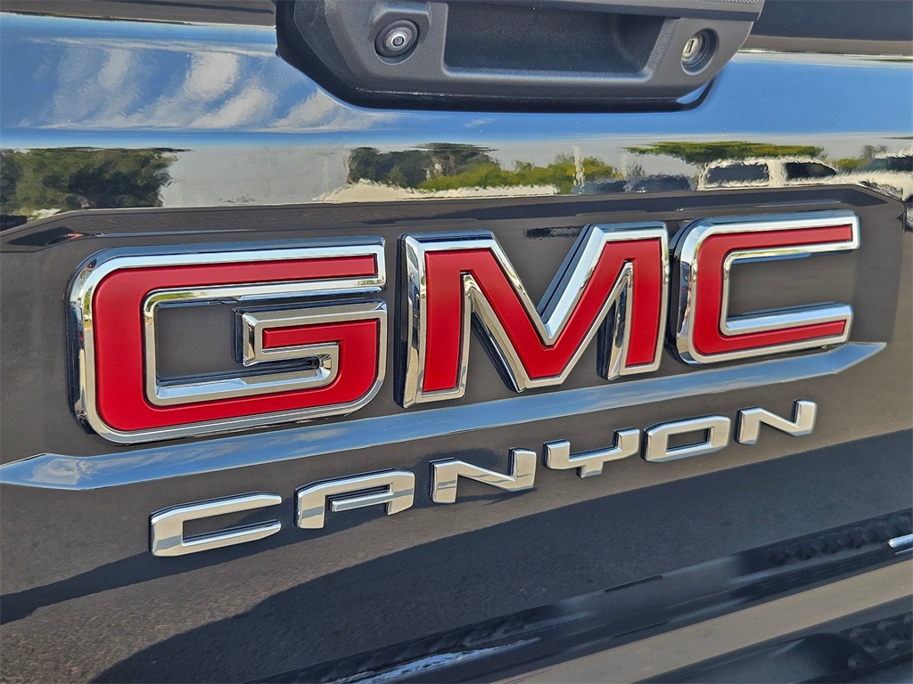 2023 Gmc Canyon AT4 photo 28