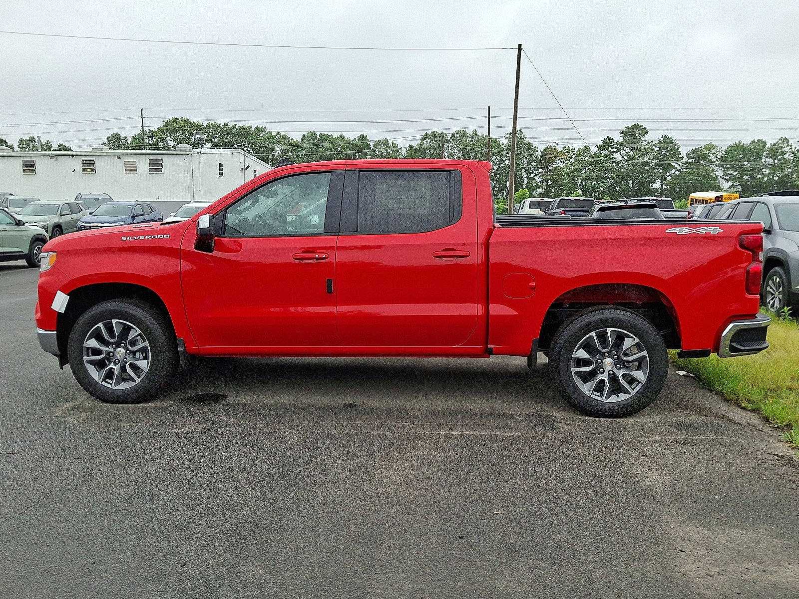 2026 Chevrolet Silverado 1500 LT photo 4