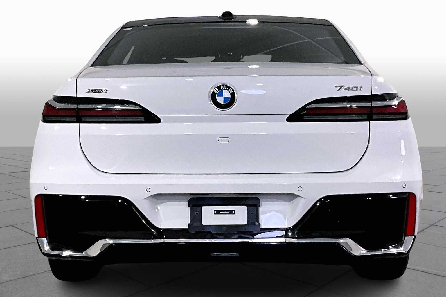 2024 Bmw 740i xDrive photo 4