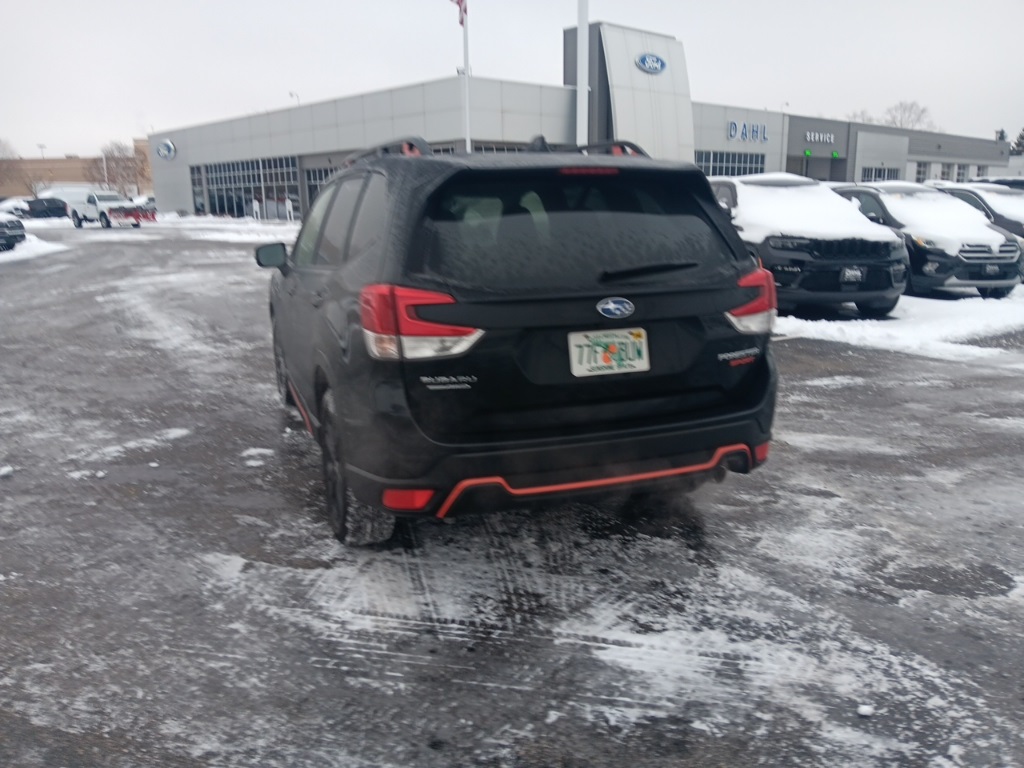 2024 Subaru Forester Sport photo 3