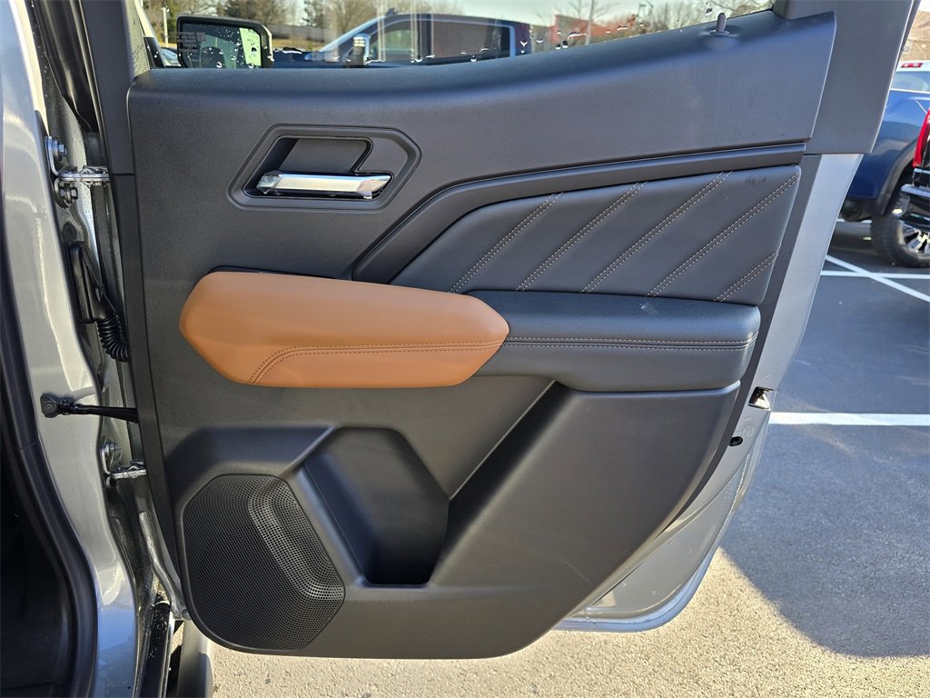 2025 Gmc Canyon AT4 photo 27