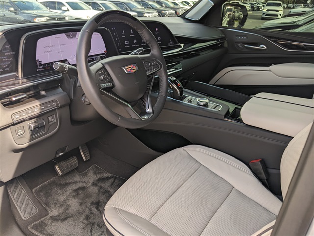 2023 Cadillac Escalade Sport photo 13