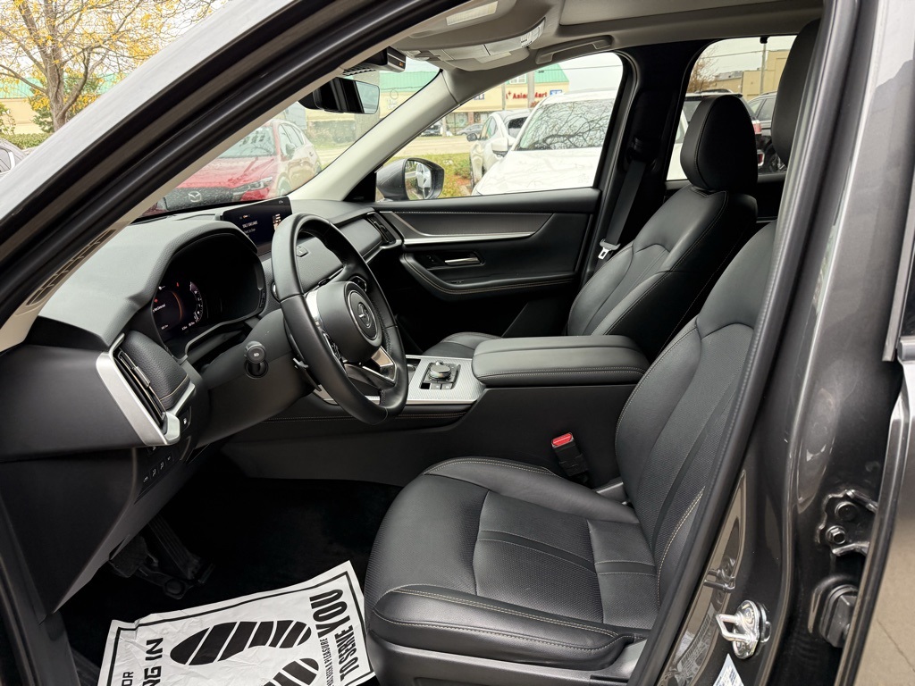 2024 Mazda CX-90 Plug-in Hybrid Premium photo 2