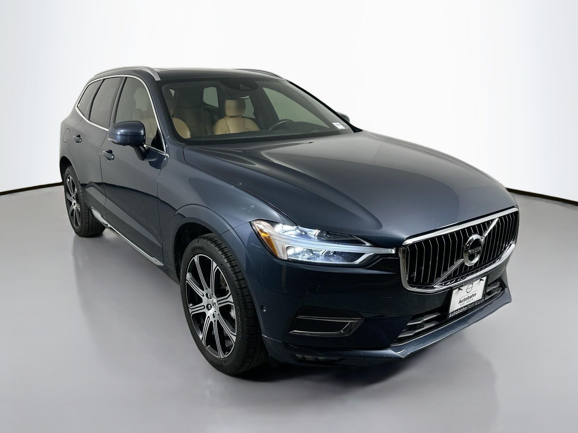 2020 Volvo XC60 T5 Inscription photo 2