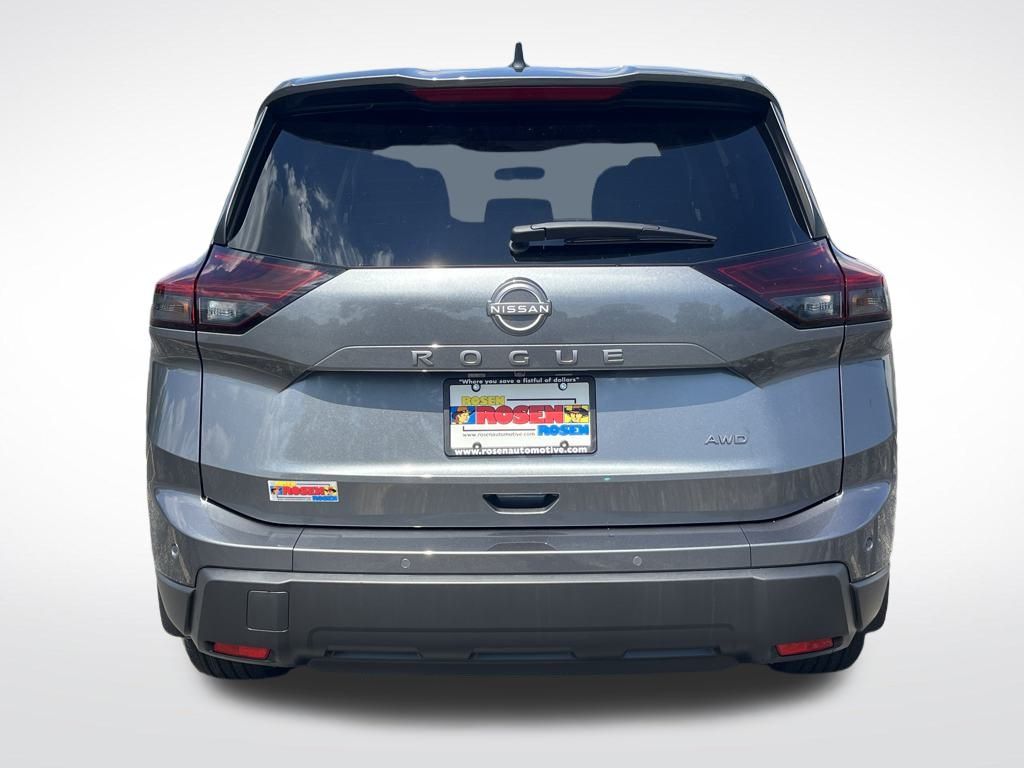 2026 Nissan Rogue S photo 2