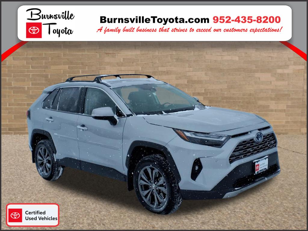 2024 Toyota RAV4 Limited's photo