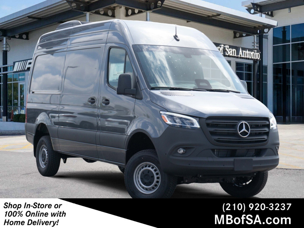 2025 Mercedes-Benz Sprinter Cargo Van Base's photo