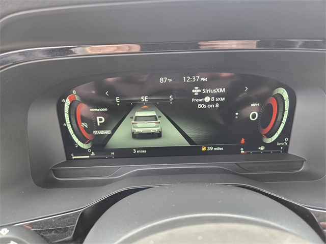 2025 Nissan Pathfinder Platinum photo 23