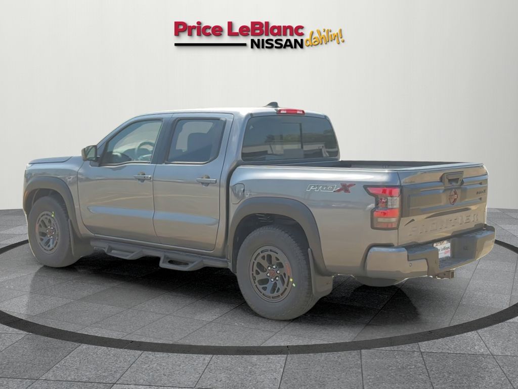 2026 Nissan Frontier Crew Cab PRO-X photo 4