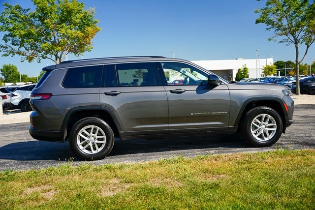 2023 Jeep Grand Cherokee Laredo photo 37