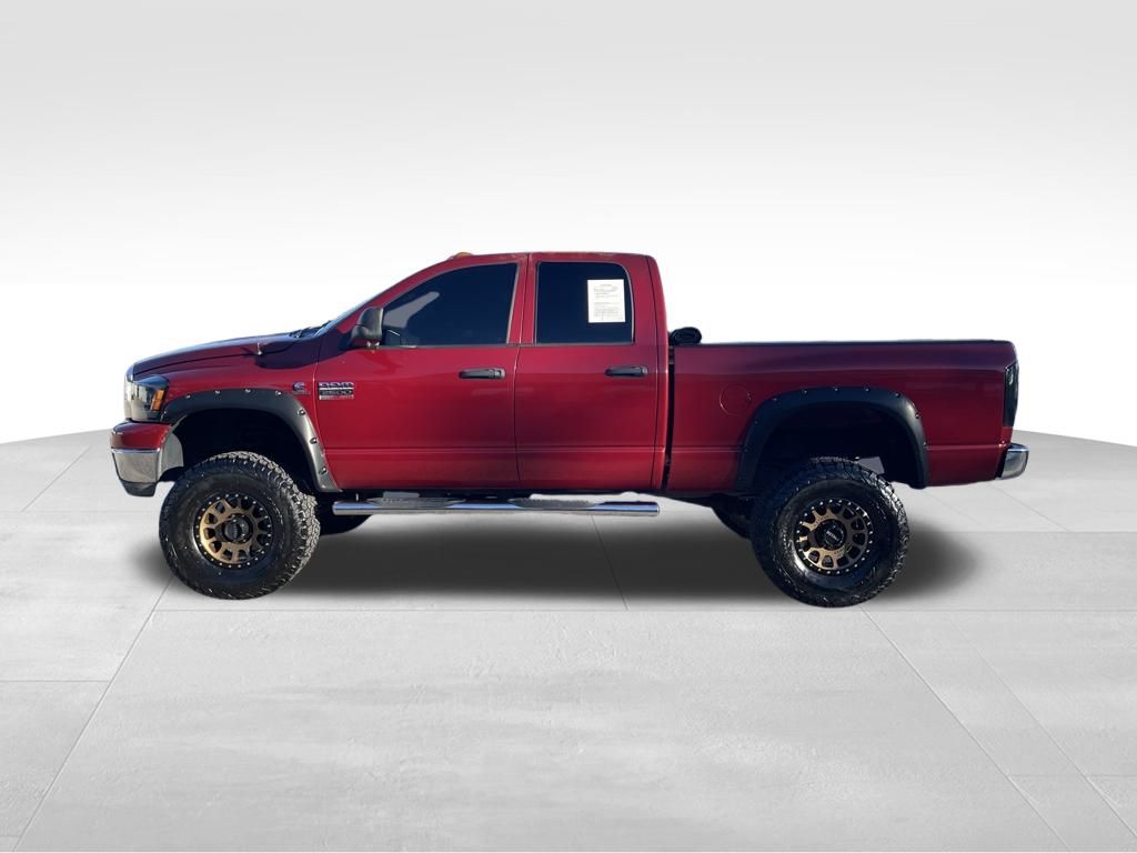 2008 Dodge Ram SLT photo 2