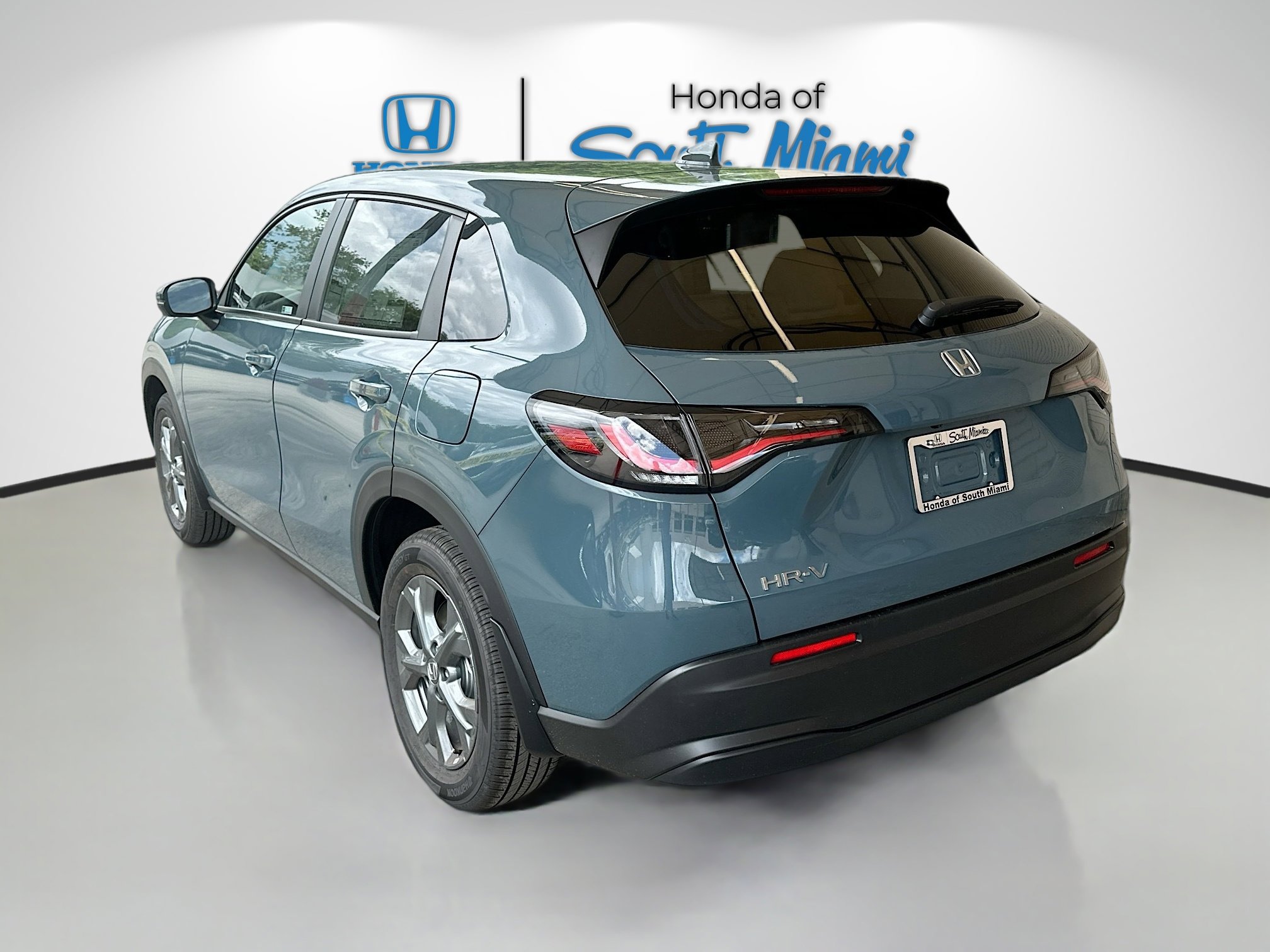 2026 Honda HR-V LX photo 4