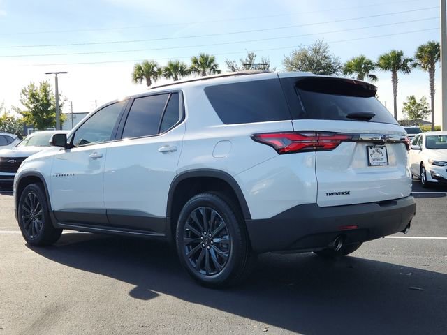 2022 Chevrolet Traverse RS photo 2
