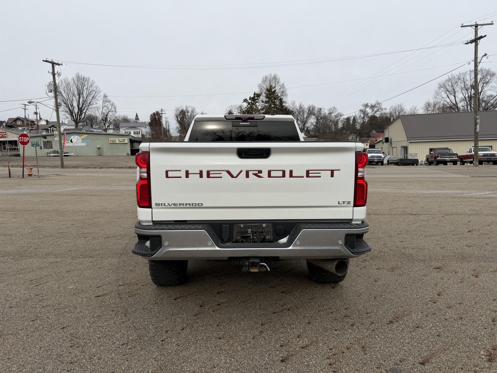 2020 Chevrolet Silverado 2500HD LTZ photo 2